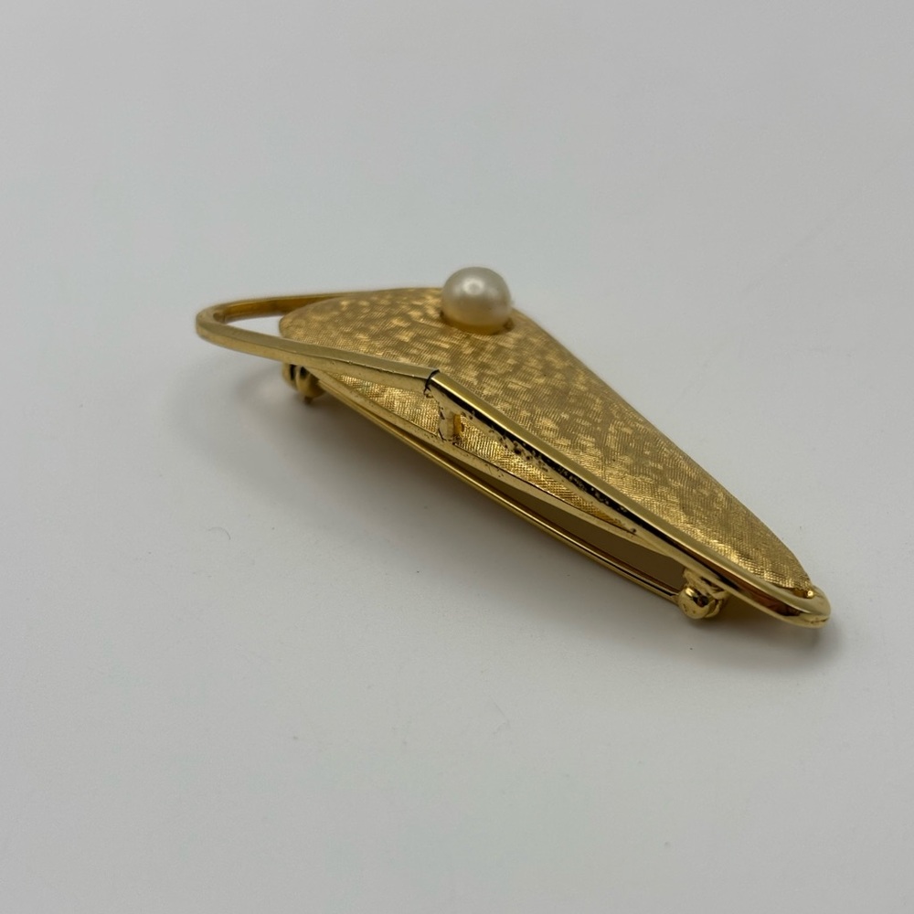 MCM Sailboat Sail Brooch - Picture 5 of 10